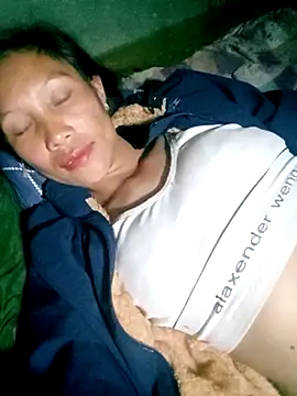 Lisa pusy online show from December 2025 08:31:01 AM