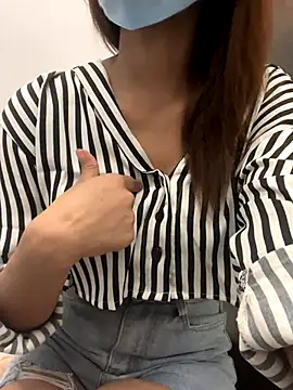 Snapshot of layra_9900 chatting on October 2025 06:08:02 PM layra 9900 online show from October 2025 06:08:02 PM