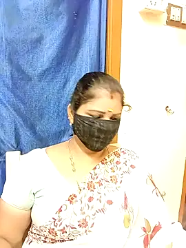 sushma26 online show from October 2025 04:40:02 PM