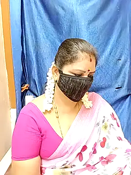 Snapshot of sushma26 chatting on October 2025 10:00:02 PM sushma26 online show from October 2025 10:00:02 PM