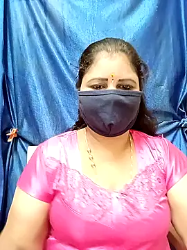 Snapshot of sushma26 chatting on September 2025 07:35:02 AM sushma26 online show from September 2025 07:35:02 AM