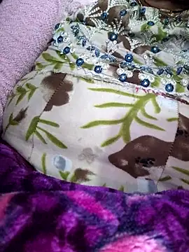 CUTGIRL76 online show from December 2025 09:48:02 PM