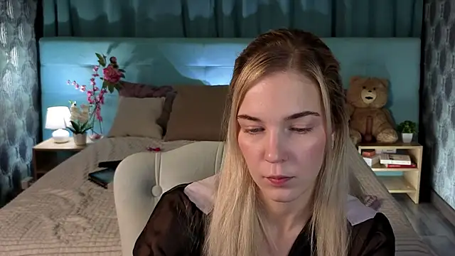 Aurora Bennet online show from November 2025 12:54:01 AM