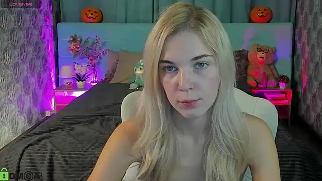 Aurora Bennet online show from October 2025 12:21:01 AM