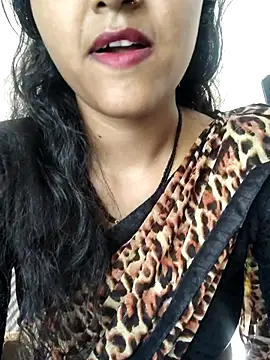 AnanyaKapoor89 online show from October 2025 08:26:01 AM
