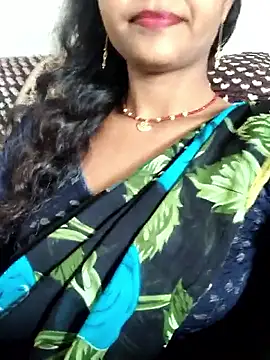 AnanyaKapoor89 online show from September 2025 05:42:02 AM