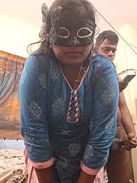 anubabysk12 online show from November 2025 02:00:02 AM