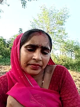 Snapshot of Isha_Gulati chatting on September 2025 11:50:02 AM Isha Gulati online show from September 2025 11:50:02 AM