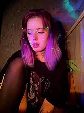 n1ghtcloud online show from December 2025 09:04:02 PM