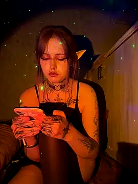 n1ghtcloud online show from October 2025 06:51:01 PM