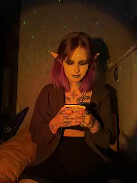 n1ghtcloud online show from October 2025 11:58:01 PM