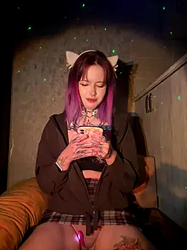 n1ghtcloud online show from October 2025 10:18:02 PM