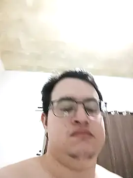 Juliao2030 online show from September 2025 10:44:01 AM