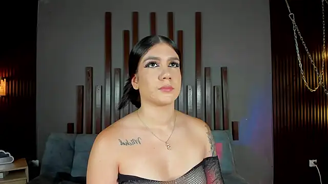 kloe bella online show from February 2026 12:47:02 PM