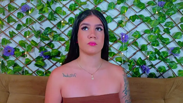 kloe bella online show from January 2026 12:56:01 PM