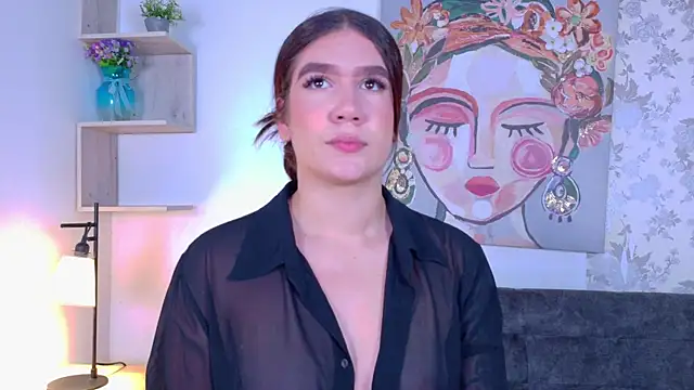 kloe bella online show from November 2025 01:25:01 PM