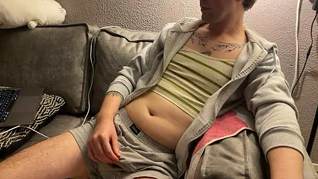 NoaTender online show from November 2025 07:47:01 PM