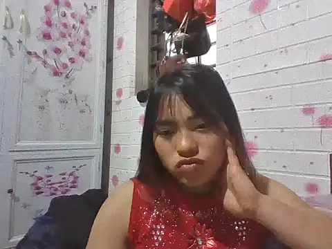 Lee coope online show from December 2025 01:28:01 AM