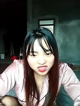 Snapshot of Lee_coope chatting on October 2025 02:12:02 AM Lee coope online show from October 2025 02:12:02 AM
