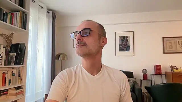 Milkywaymen online show from February 2026 11:32:01 AM