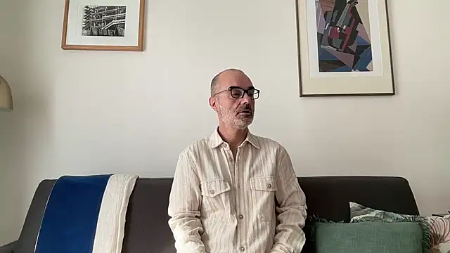 Milkywaymen online show from March 2026 12:05:01 PM