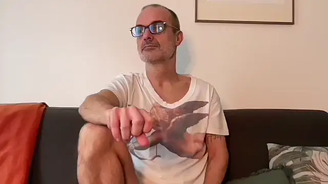 Milkywaymen online show from December 2025 12:26:01 PM