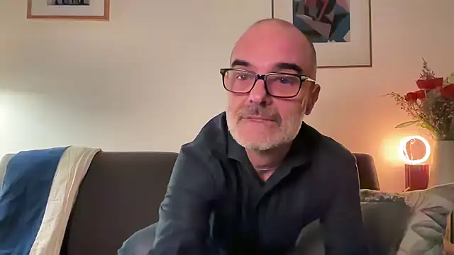 Milkywaymen online show from March 2026 07:48:02 PM