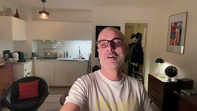 Milkywaymen online show from March 2026 08:56:01 PM