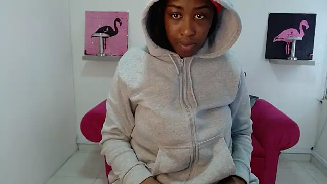 Snapshot of milykabombastik chatting on September 2025 12:33:02 PM milykabombastik online show from September 2025 12:33:02 PM