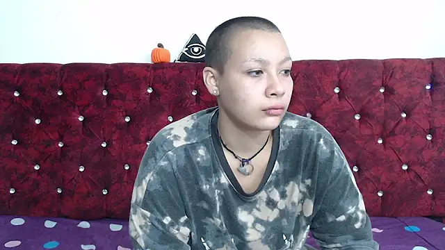 Cherry vald online show from November 2025 12:10:02 PM