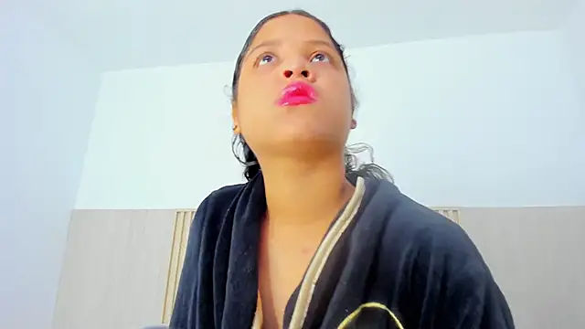 alena brown  online show from October 2025 11:20:02 AM