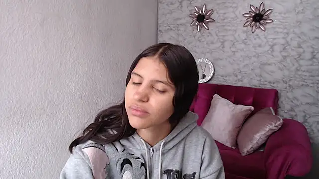 Evagirl69 online show from February 2026 12:13:02 PM