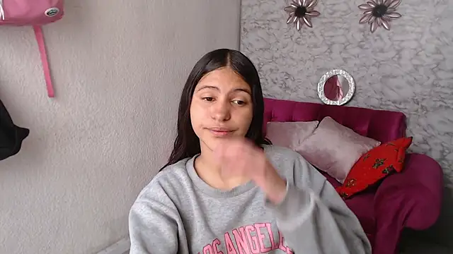 Evagirl69 online show from December 2025 06:09:02 PM