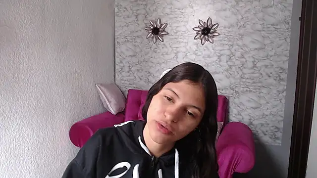 Evagirl69 online show from April 2026 12:17:01 PM