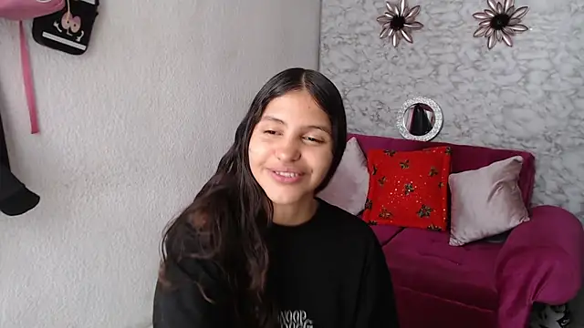 Evagirl69 online show from December 2025 06:23:02 PM