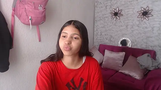 Evagirl69 online show from November 2025 06:41:02 PM