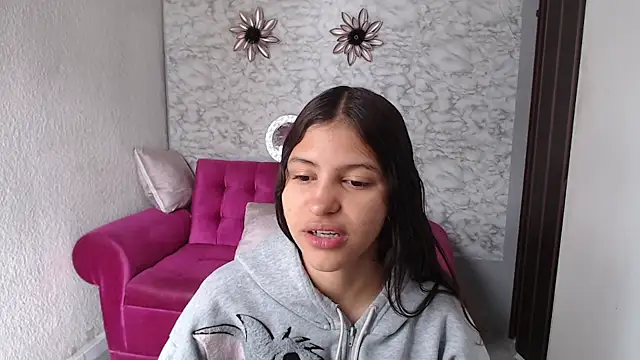 Evagirl69 online show from April 2026 12:22:01 PM