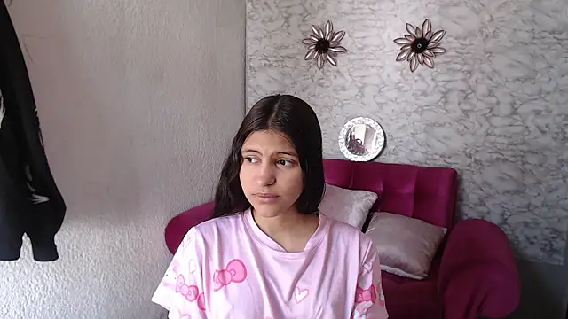 Evagirl69 online show from April 2026 12:36:01 PM