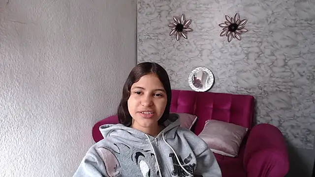 Evagirl69 online show from April 2026 12:18:02 PM