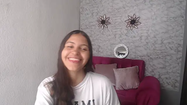 Evagirl69 online show from October 2025 06:18:01 PM