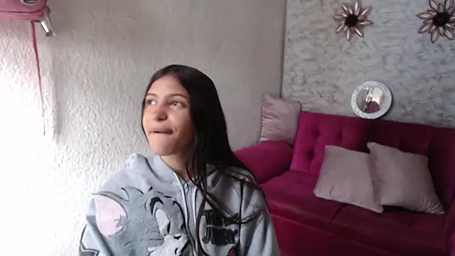 Evagirl69 online show from May 2026 12:23:02 PM