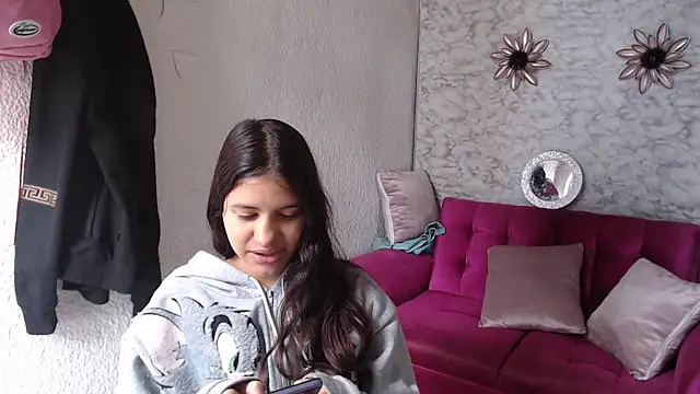 Evagirl69 online show from June 2026 12:15:02 PM
