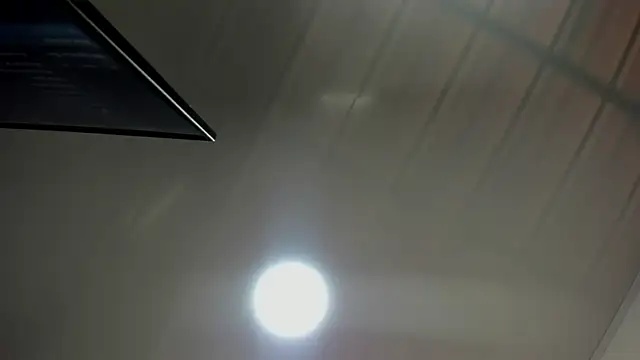 Vickysweeeettt online show from September 2025 08:15:01 PM