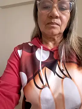 Vickysweeeettt online show from March 2026 01:27:02 PM