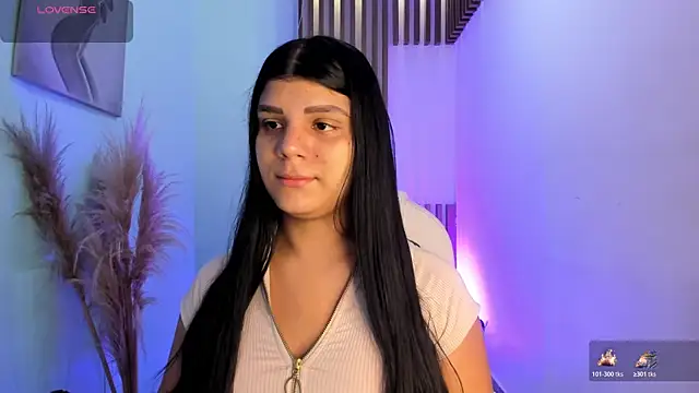 Snapshot of PauliinaBelle_ chatting on December 2025 01:14:02 PM PauliinaBelle online show from December 2025 01:14:02 PM