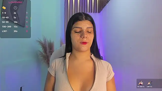 Snapshot of PauliinaBelle_ chatting on November 2025 12:49:02 PM PauliinaBelle online show from November 2025 12:49:02 PM