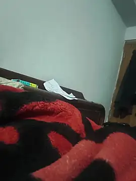 vardh033 online show from November 2025 06:18:01 PM