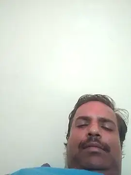 vardh033 online show from September 2025 05:14:02 PM