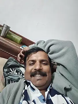 vardh033 online show from November 2025 09:36:02 AM