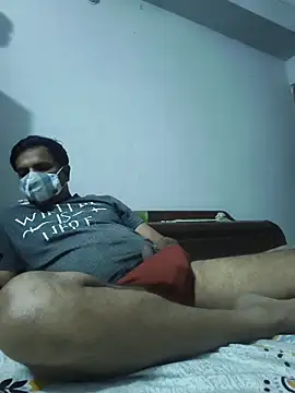 vardh033 online show from November 2025 07:19:01 PM